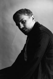 ���� �������